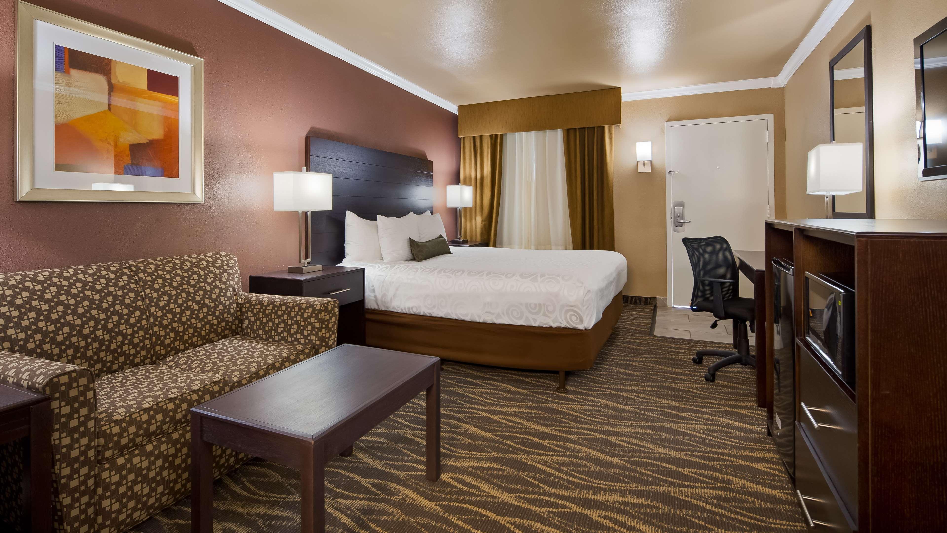 Best Western Innsuites Tucson Foothills Hotel & Suites מראה חיצוני תמונה