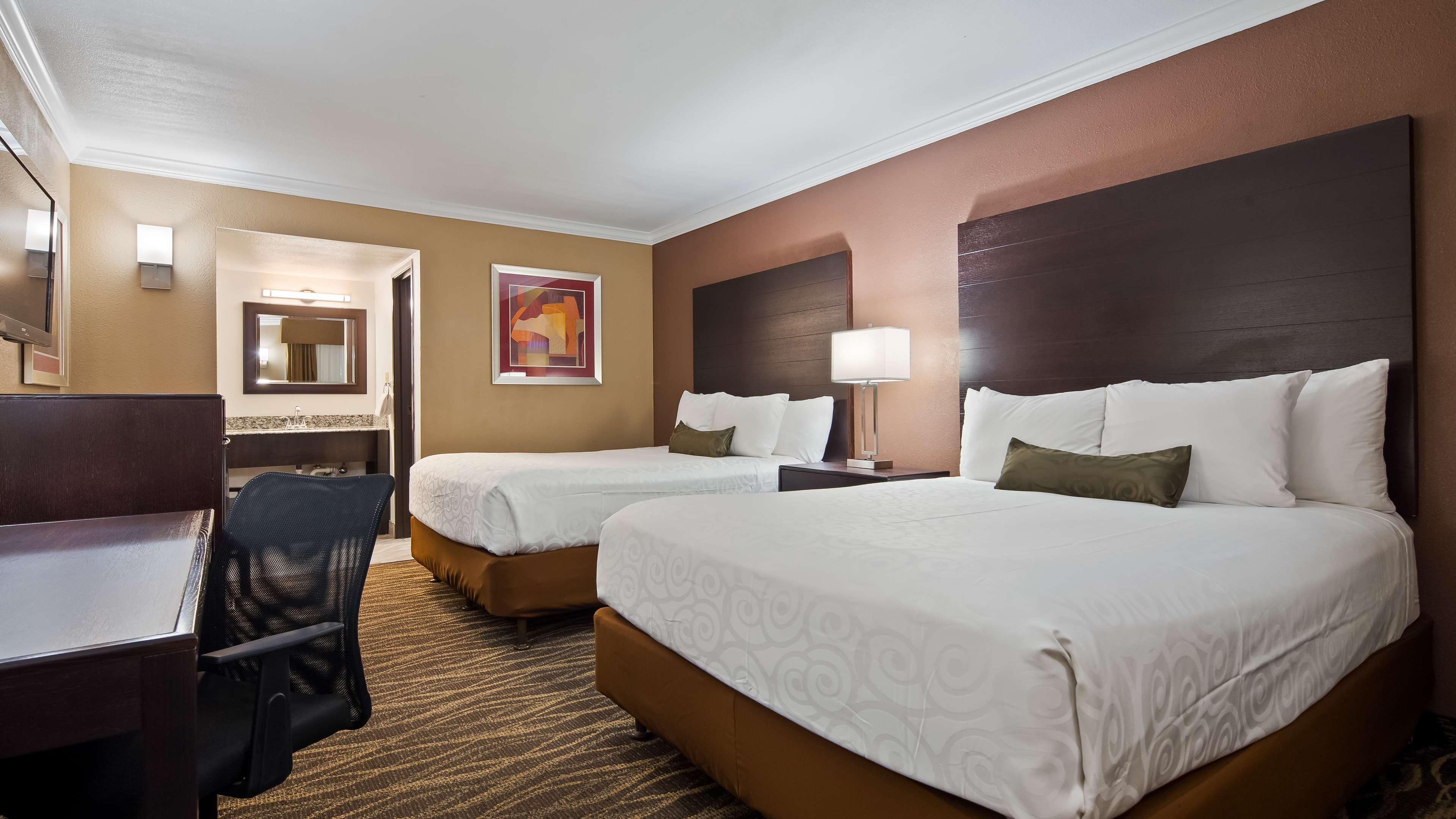 Best Western Innsuites Tucson Foothills Hotel & Suites מראה חיצוני תמונה