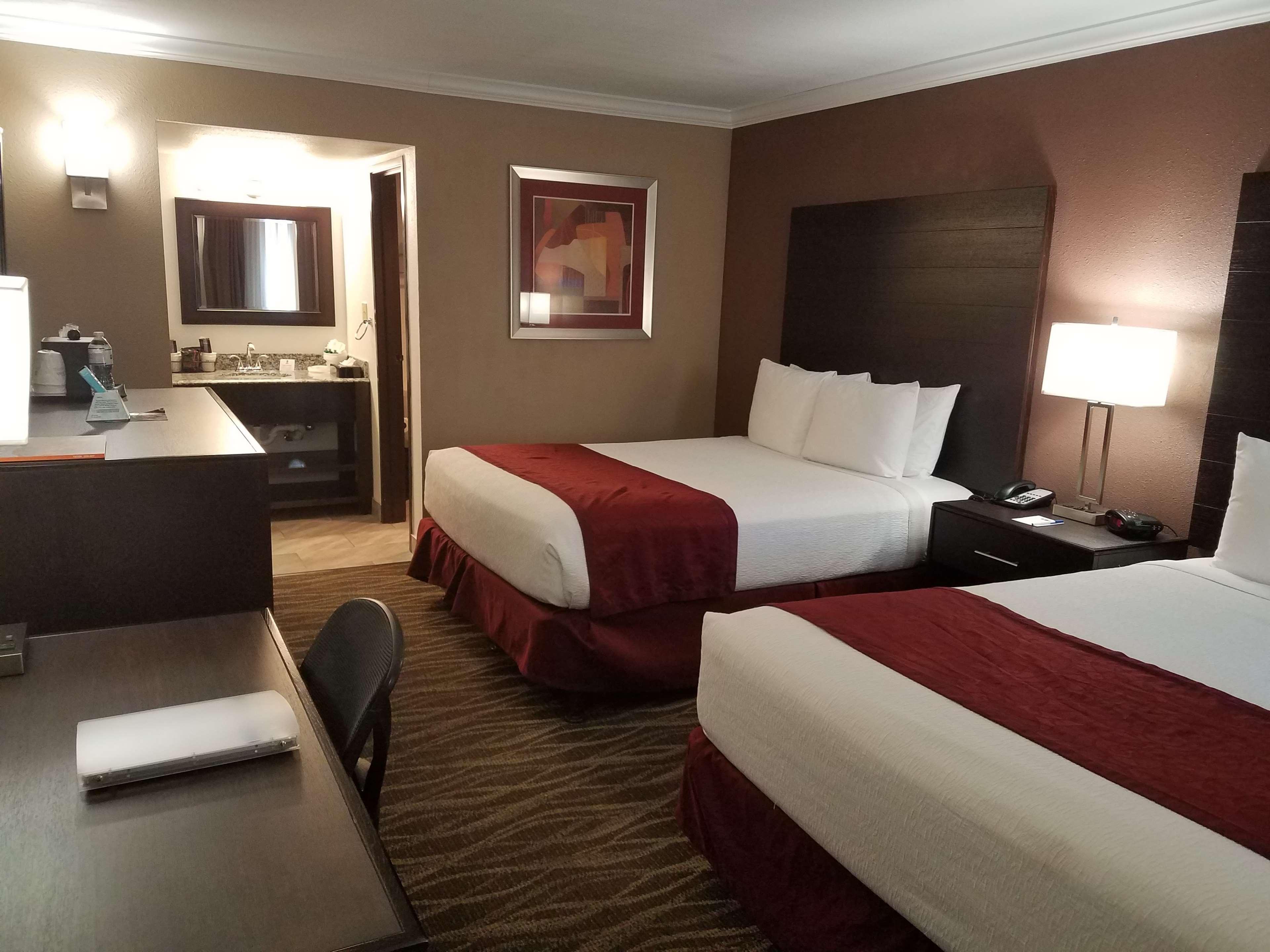 Best Western Innsuites Tucson Foothills Hotel & Suites מראה חיצוני תמונה