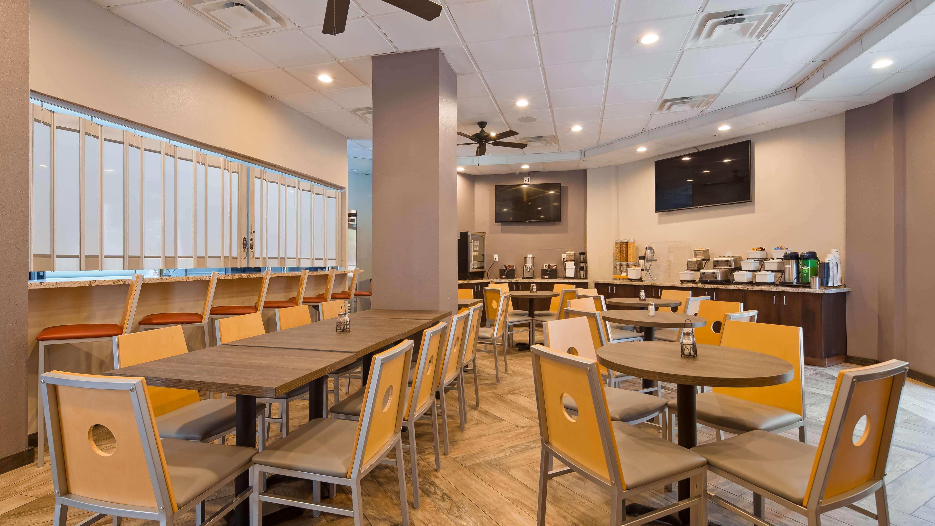 Best Western Innsuites Tucson Foothills Hotel & Suites מראה חיצוני תמונה