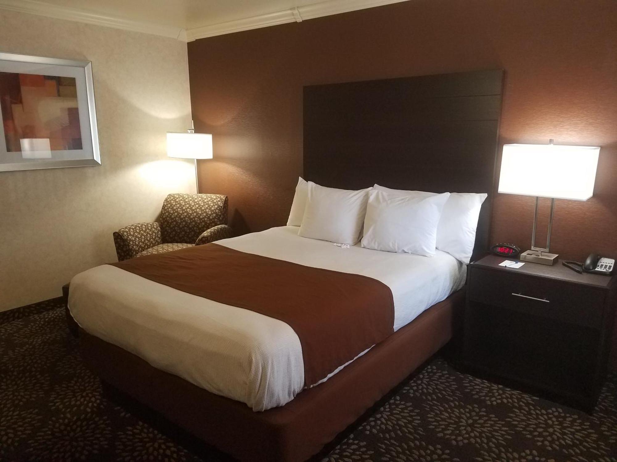 Best Western Innsuites Tucson Foothills Hotel & Suites מראה חיצוני תמונה